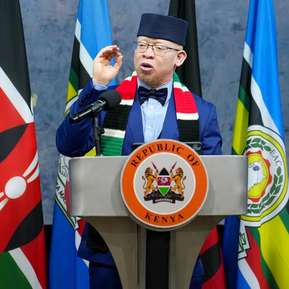 Government Spokesman Isaac Mwaura